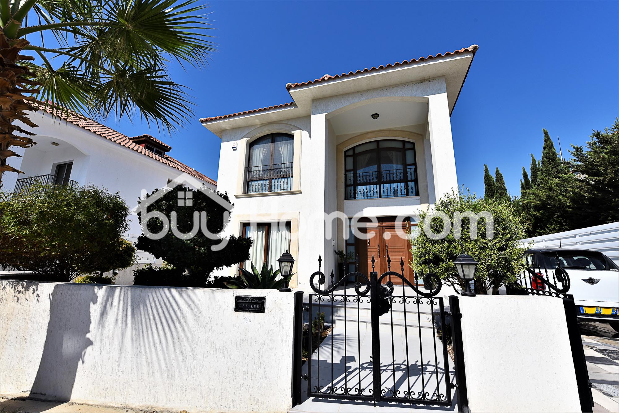Deluxe Villa with Private Pool | BuyHome